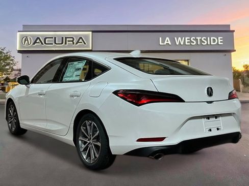 New 2026 Acura Integra image 3