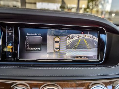 Used 2015 Mercedes-Benz S 550 Sedan image 30