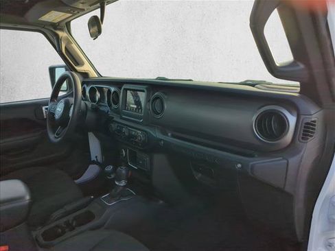 Used 2023 Jeep Wrangler Sport AWD/4WD image 23