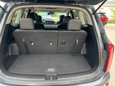 Certified 2024 Kia Telluride S w/ S Sunroof Package AWD/4WD image 12