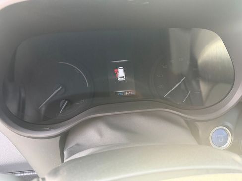 Used 2023 Toyota Sienna XLE Woodland Edition AWD/4WD image 13