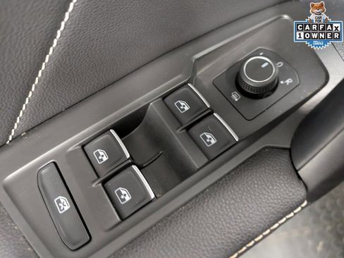 Used 2022 Volkswagen Tiguan SE AWD/4WD image 10
