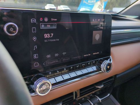 Certified 2023 GMC Canyon AT4 w/ AT4 Premium Package image 13