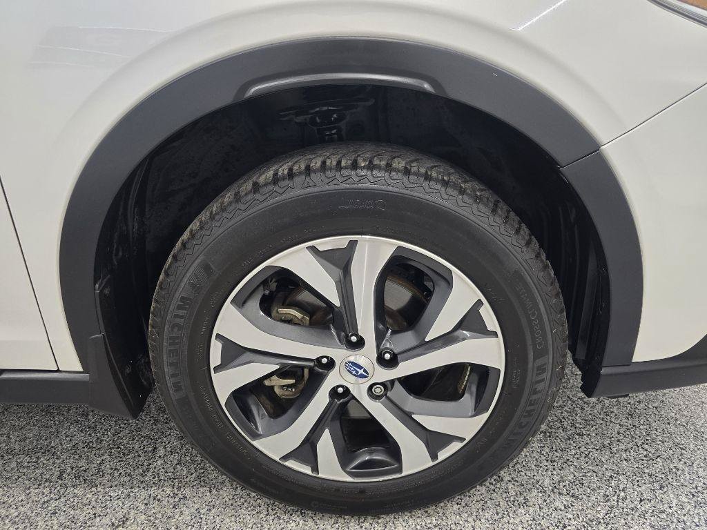 Used 2021 Subaru Outback Limited AWD/4WD image 31