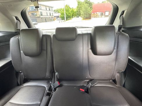 Used 2018 Honda Odyssey EX-L image 11