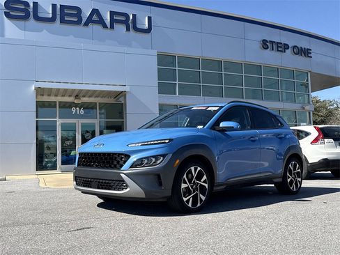 Used 2022 Hyundai Kona Limited image 2