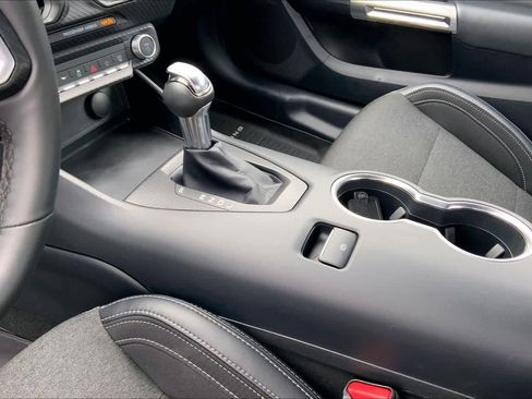 Used 2024 Ford Mustang Coupe image 28