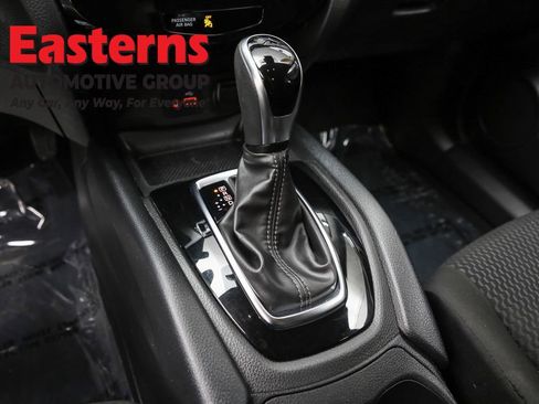 Used 2021 Nissan Rogue Sport S AWD/4WD image 13