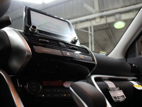 New 2026 Mitsubishi Eclipse Cross SE image 12