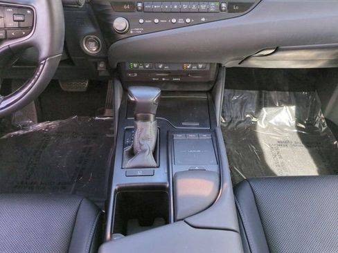 Certified 2021 Lexus ES 350 w/ Premium Package image 18