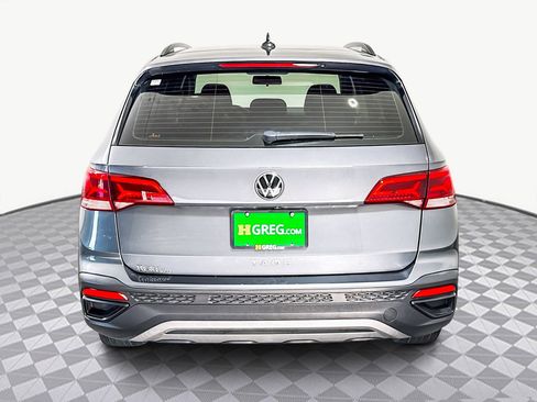 Used 2022 Volkswagen Taos S image 8