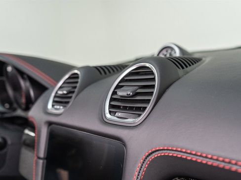 Used 2024 Porsche 718 Cayman GTS RWD image 50