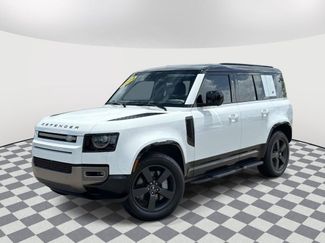 Used 2024 Land Rover Defender 110 X-Dynamic SE AWD/4WD video 1