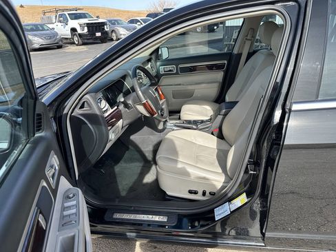 Used 2006 Lincoln Zephyr Base 4dr Sedan image 10