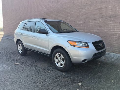 Used 2009 Hyundai Santa Fe GLS image 7