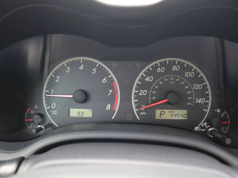 Used 2013 Toyota Corolla LE FWD image 16