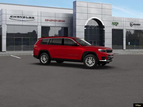 New 2026 Jeep Grand Cherokee L 4WD image 10
