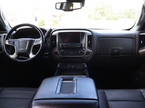 Used 2016 GMC Sierra 2500 Denali w/ Duramax Plus Package AWD/4WD image 16
