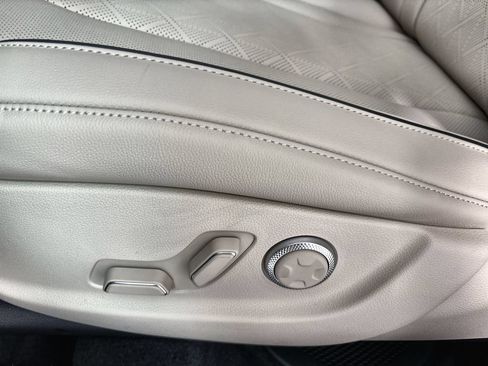 New 2026 Genesis GV80 2.5T Advanced AWD/4WD image 14