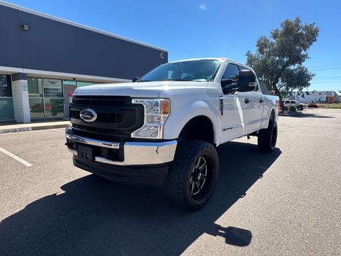 Used 2020 Ford F250 XL w/ Power Equipment Group image 2