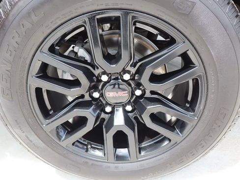 Used 2025 GMC Sierra 1500 Pro w/ Graphite Edition AWD/4WD image 42