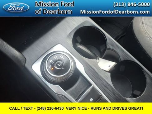 Used 2022 Ford Escape SE w/ Cold Weather Package image 20
