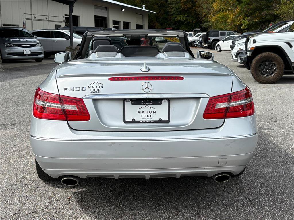 Used 2011 Mercedes-Benz E 350 Cabriolet image 6