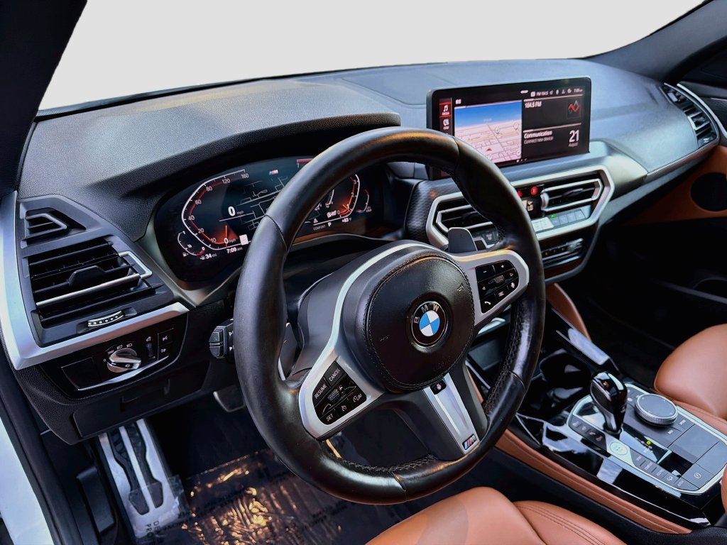 Used 2022 BMW X4 xDrive30i w/ M Sport Package 2 AWD/4WD image 9
