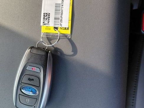Used 2026 Subaru Outback Premium AWD/4WD image 32