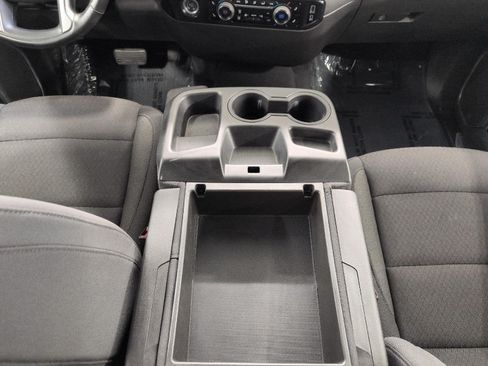 Used 2024 Chevrolet Silverado 1500 LT AWD/4WD image 18