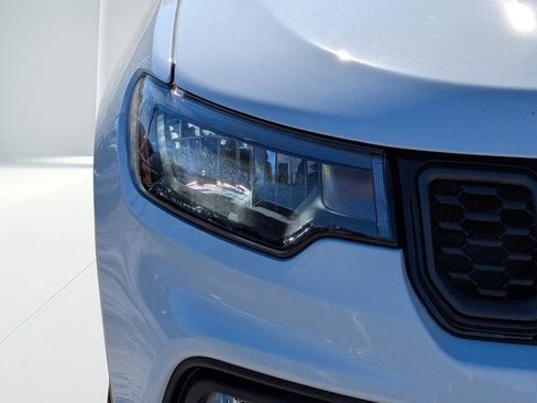 New 2026 Jeep Compass Latitude image 9