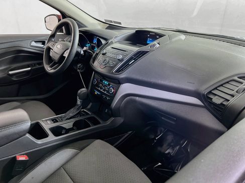 Used 2017 Ford Escape SE AWD/4WD image 26