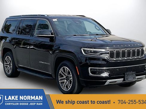 Certified 2024 Jeep Wagoneer Series II w/ Flexible Seating Group image 1