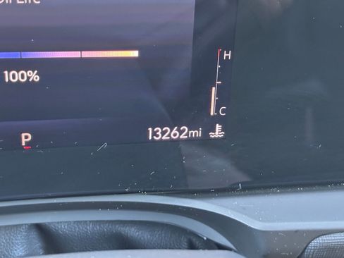 Used 2025 Buick Envista Sport Touring image 40