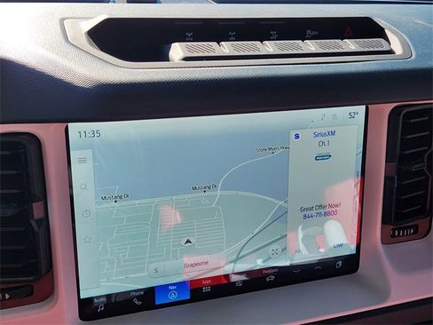 Used 2025 Ford Bronco Heritage Edition image 13