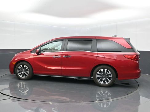 Used 2024 Honda Odyssey EX-L image 4