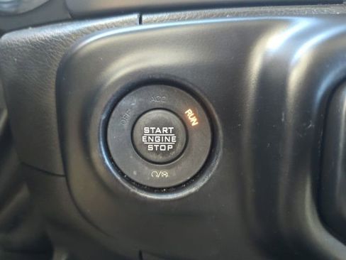 Certified 2022 Jeep Wrangler Unlimited Sport AWD/4WD image 17