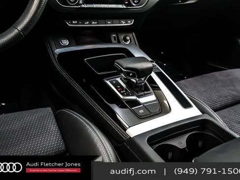 Used 2024 Audi Q5 e Premium Plus image 7