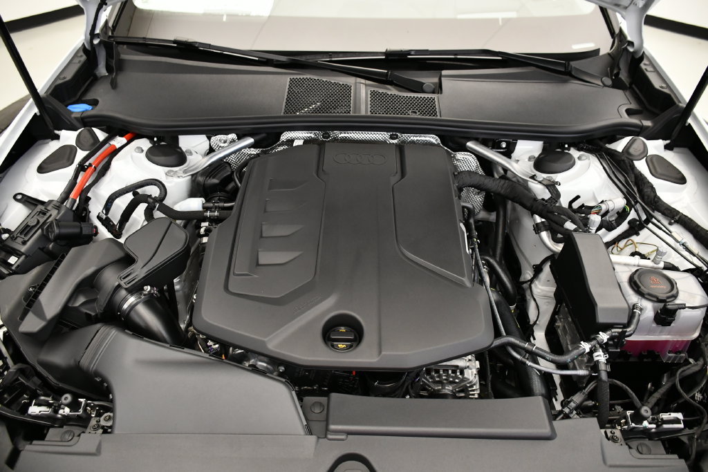 Used 2025 Audi A5 Premium Plus w/ Premium Plus AWD/4WD image 11