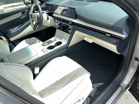 New 2026 Genesis GV80 3.5T Prestige AWD/4WD image 25