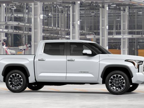 New 2026 Toyota Tundra Limited AWD/4WD image 13