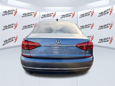 Used 2016 Volkswagen Passat 1.8T SE w/ Lighting Package (P06) image 4