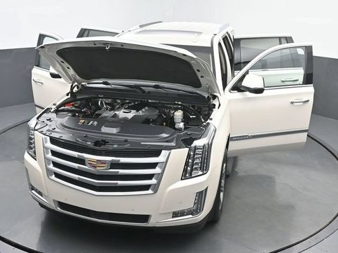 Used 2015 Cadillac Escalade Premium AWD/4WD image 62