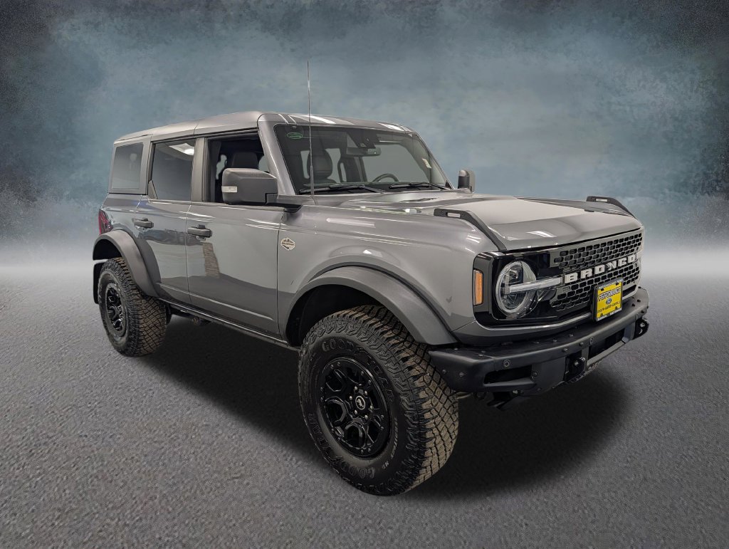 Certified 2023 Ford Bronco Wildtrak AWD/4WD image 3