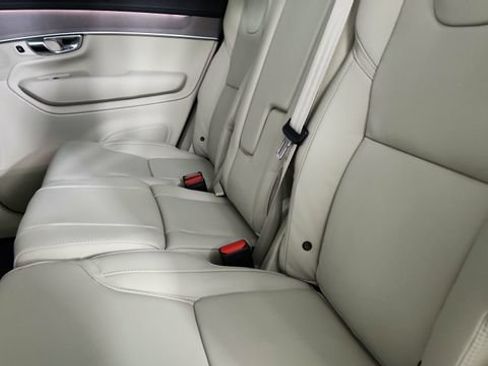 Used 2026 Volvo XC90 T8 Ultra w/ Protection Package AWD/4WD image 30