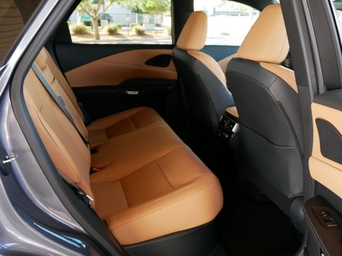 Used 2023 Lexus RX 350 Premium Plus w/ Accessory Package (Z1) image 16