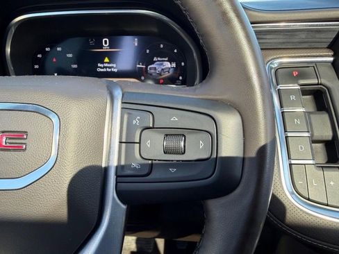 Used 2023 GMC Yukon SLT w/ SLT Premium Package AWD/4WD image 15