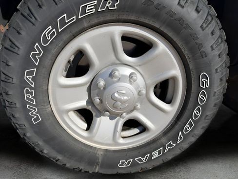 Used 2018 RAM 2500 Tradesman w/ Popular Equipment Group image 20