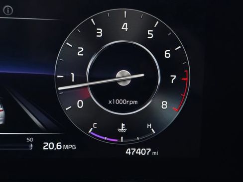Certified 2024 Kia Carnival SX Prestige FWD image 35