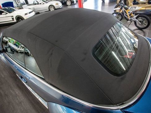 Used 2019 Volkswagen Beetle 2.0T SE image 9